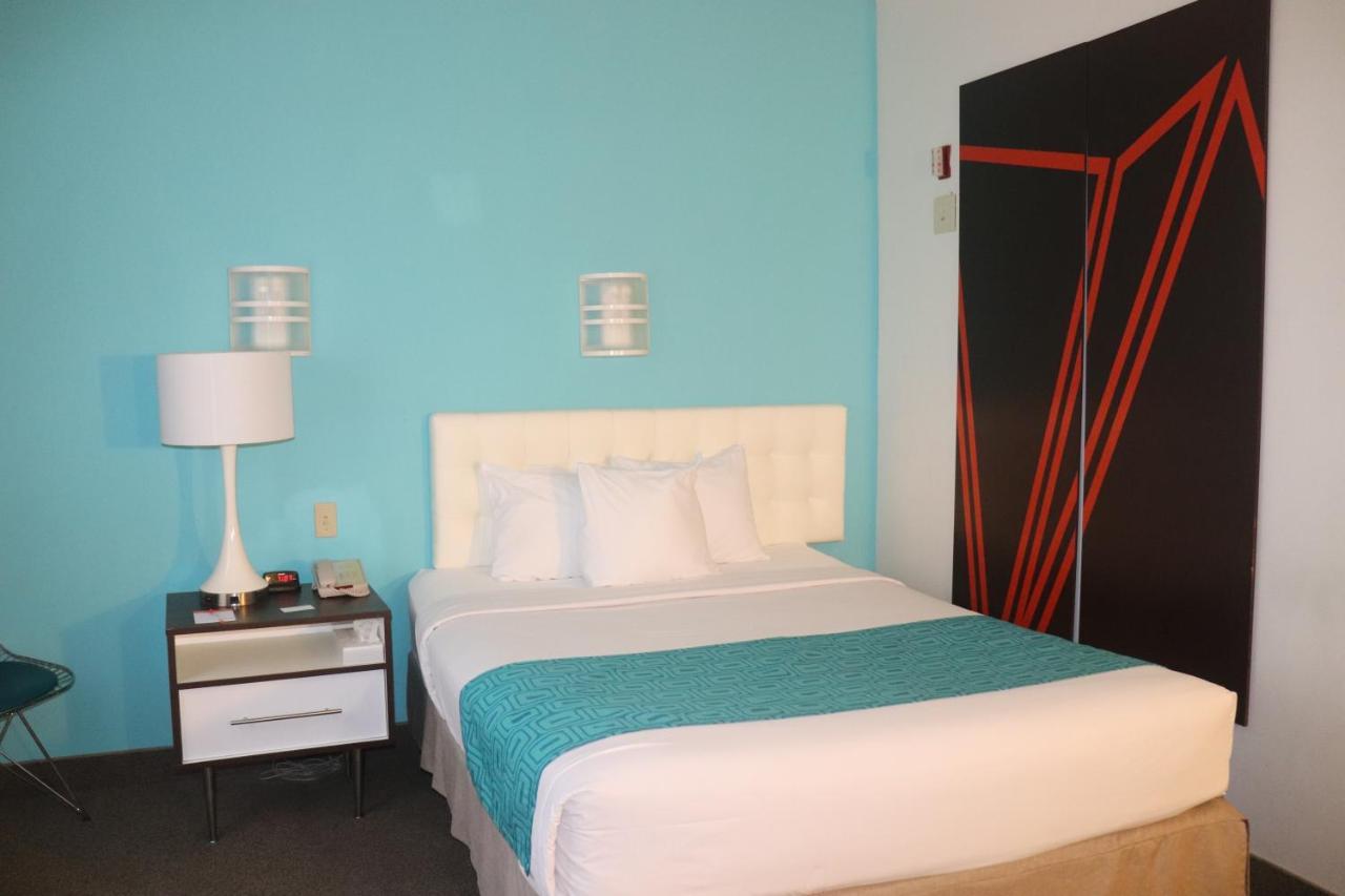 ฮาวเวิร์ด จอห์นสัน บาย วินด์แฮม ทิฟตัน Hotel ทิฟทัน ภายนอก รูปภาพ