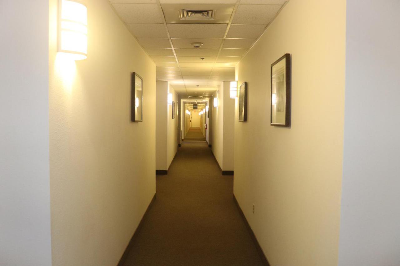 ฮาวเวิร์ด จอห์นสัน บาย วินด์แฮม ทิฟตัน Hotel ทิฟทัน ภายนอก รูปภาพ