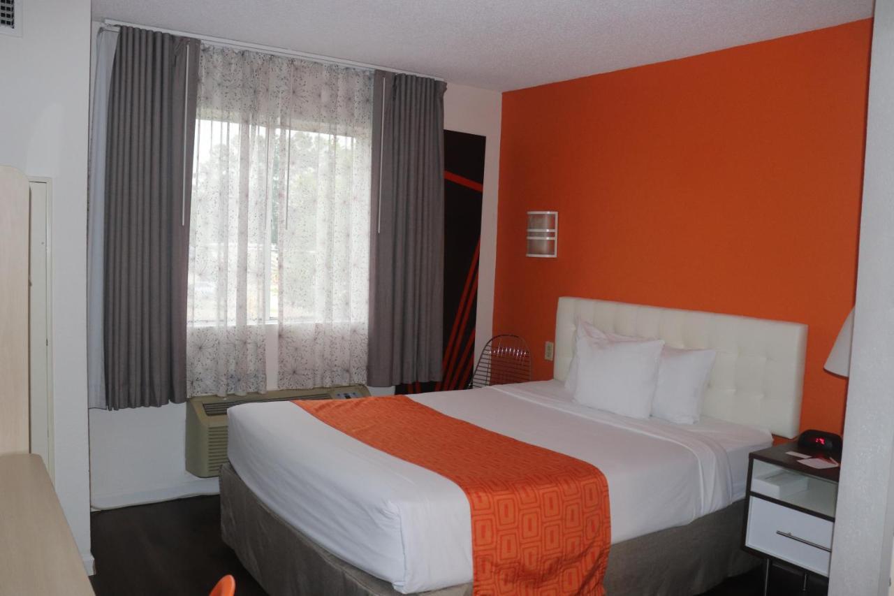 ฮาวเวิร์ด จอห์นสัน บาย วินด์แฮม ทิฟตัน Hotel ทิฟทัน ภายนอก รูปภาพ
